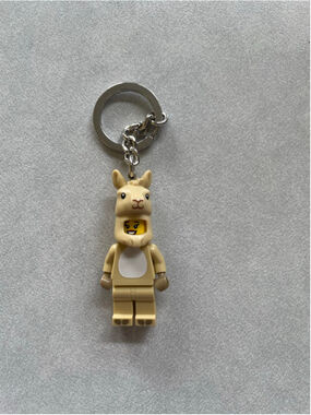Lego 854081 Liama Girl Minifigure Keyring New L-374